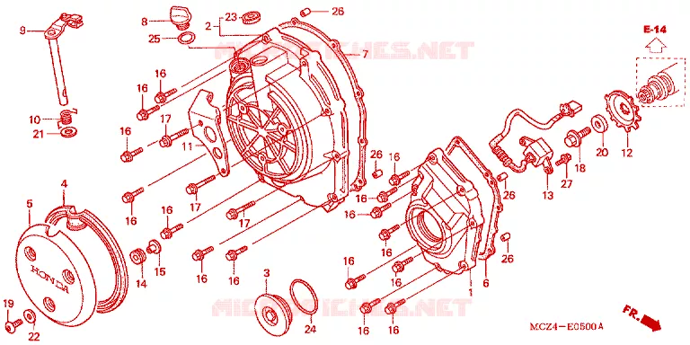 RIGHT CRANKCASE COVER Honda MOTO 900 HORNET 2004  CB900F4